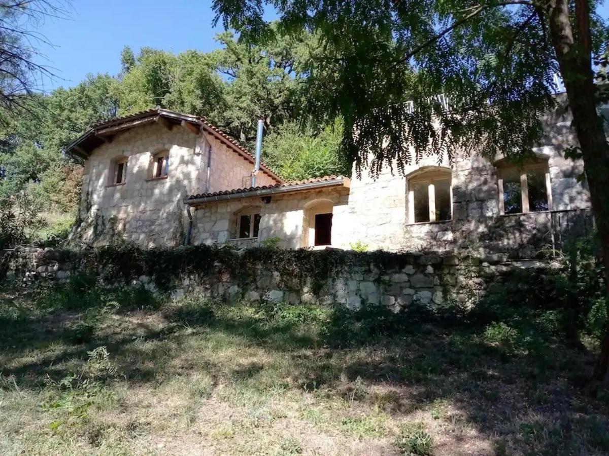 Gite Les Cabanes De Fallot Pour 15 Personnes - Piscine Naturelle L'isle-Bouzon 外观 照片